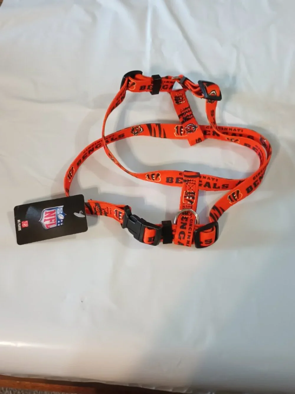 NEW Cincinnati Bengals NFL 5/8 Inch Adjustable Pet Harness Small